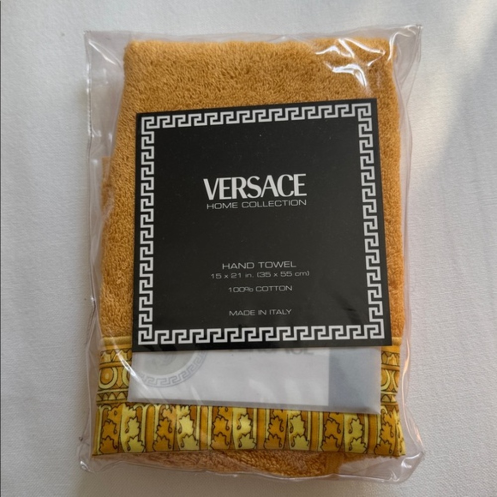 New Versace Hand Towel 15 x 21 inch